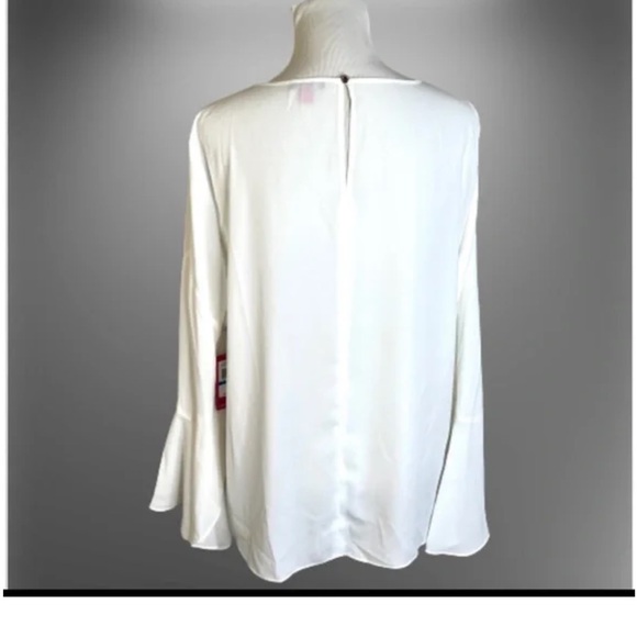 Vince Camuto Long Bell Sleeve Blouse, size XXS - Picture 3 of 8